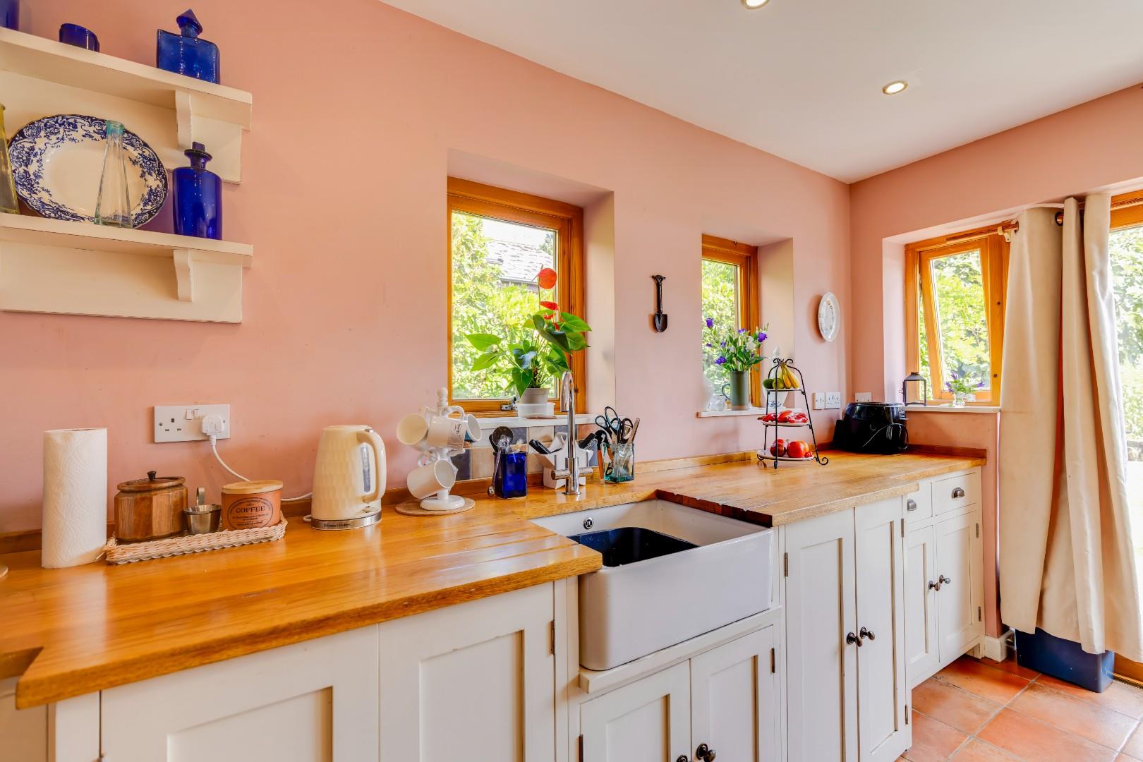 3 Church Avenue, Penarth, CF64 1AZ